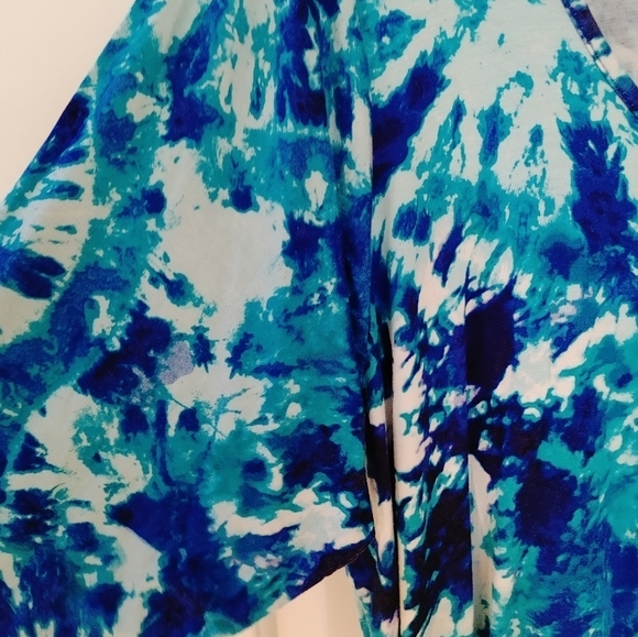 Cupio Blue & White Tunic ~ Size 1X - Picture 4 of 9